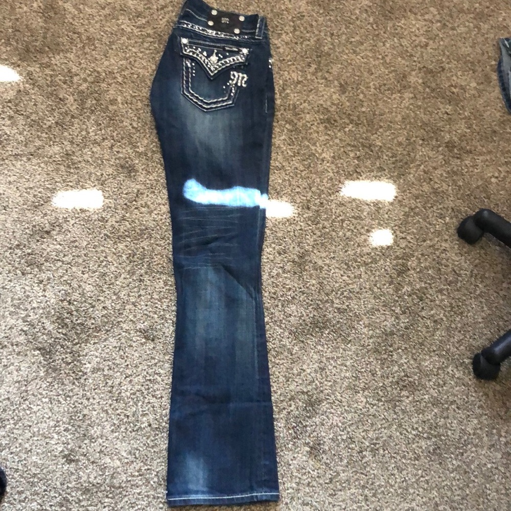 Like new Miss Me jeans